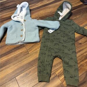 Bundle 12-18 months NWT. Unisex
